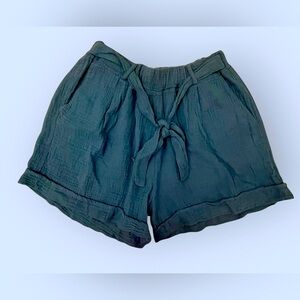M Ladies Woven Shorts